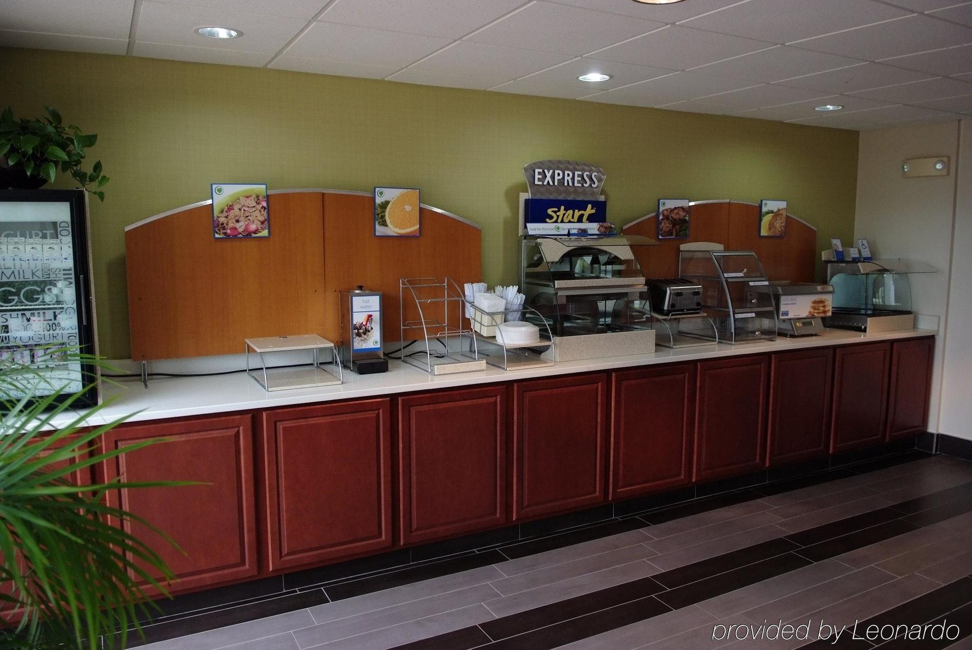 Holiday Inn Express Hotel & Suites Blythewood By Ihg Екстер'єр фото